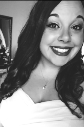 Sydney Janowski, BSN, RN, RNC-MNN