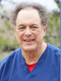Daniel J Levy, MD